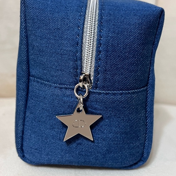 🪩🪩🪩🪩DIOR DENIM POUCH - Picture 2 of 3